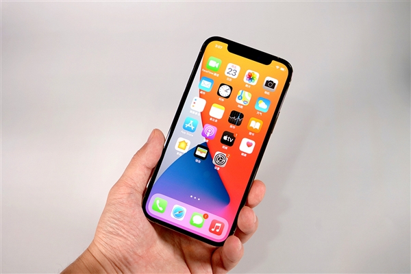 平房苹果手机维修分享iOS 14.2修订版已到，专属iPhone 12系列 